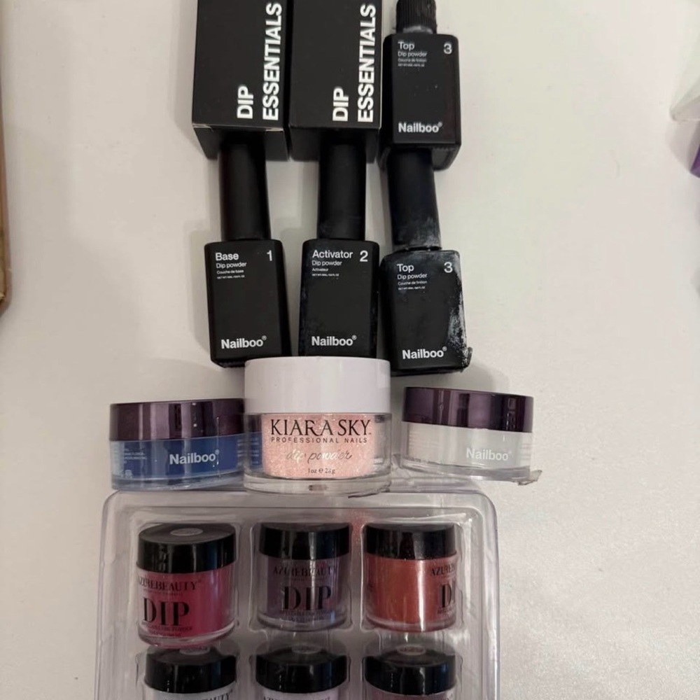 Kiara Sky and Nailboo Dip Powder Set